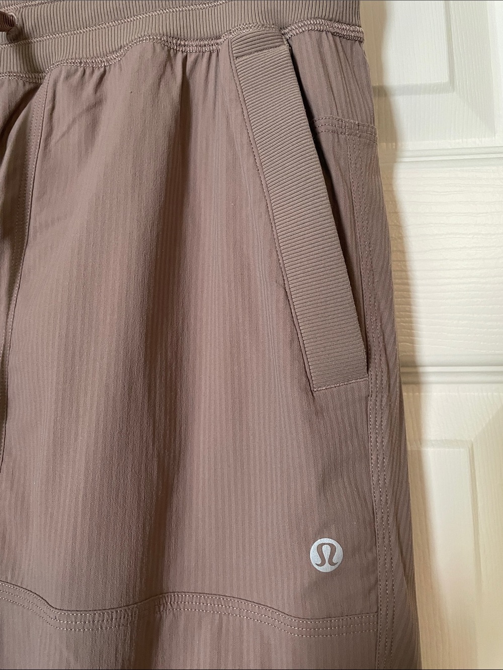Womens’ Lululemon Dance Studio Cargo Pants - Picture 3 of 9